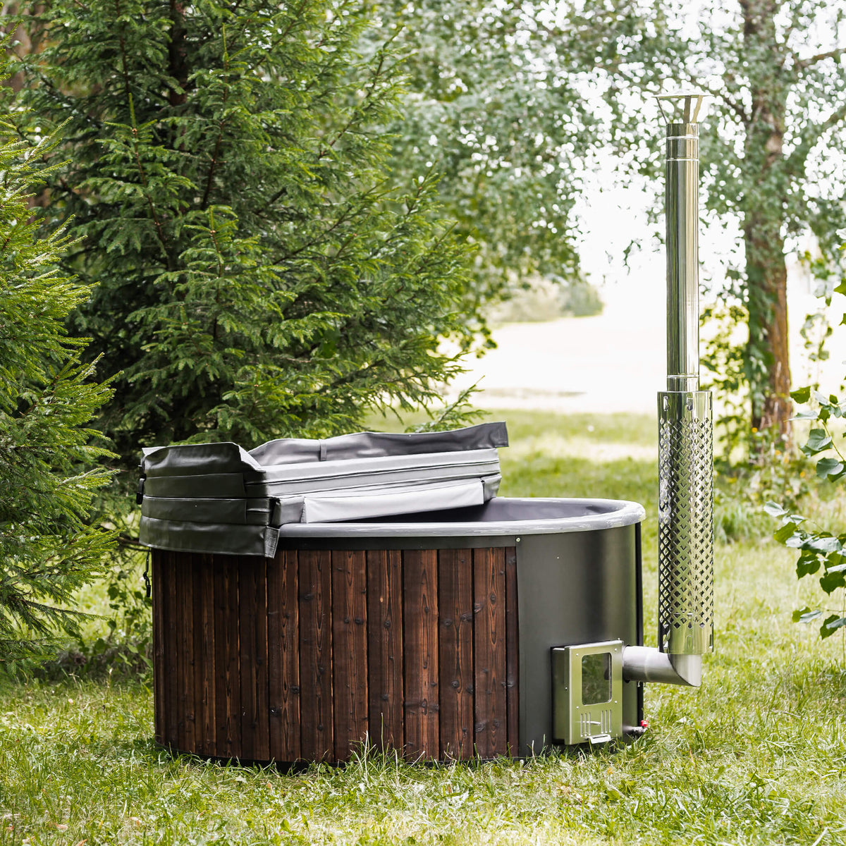 MWT4 4-Person ThermoWood Wood-Fired Hot Tub