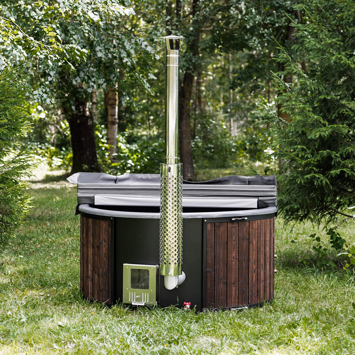 MWT4 4-Person ThermoWood Wood-Fired Hot Tub