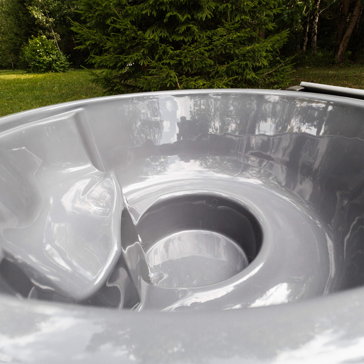MWT4 4-Person ThermoWood Wood-Fired Hot Tub