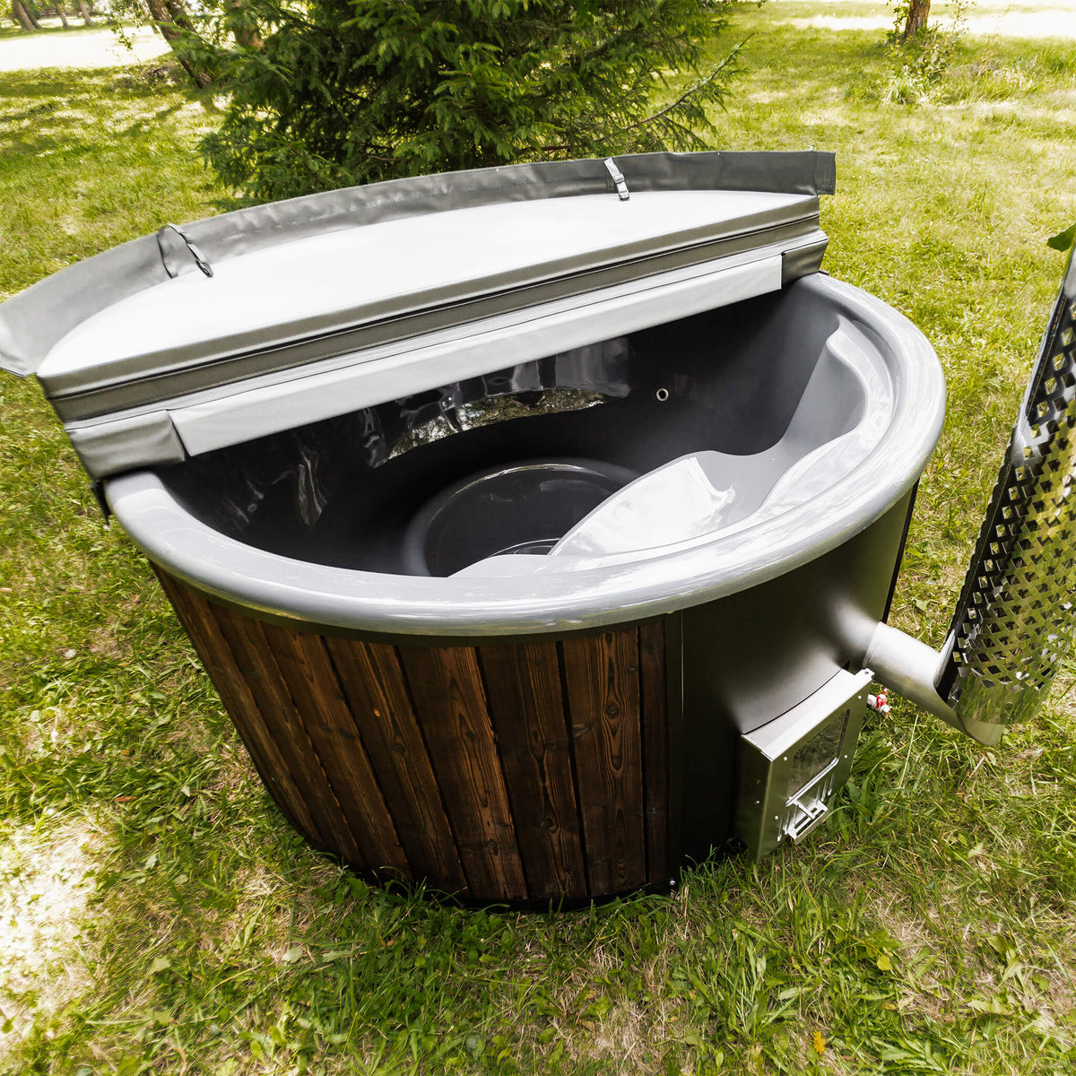 MWT4 4-Person ThermoWood Wood-Fired Hot Tub